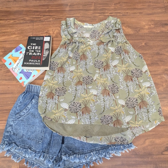 Goodie Box - Picture 2 of 11